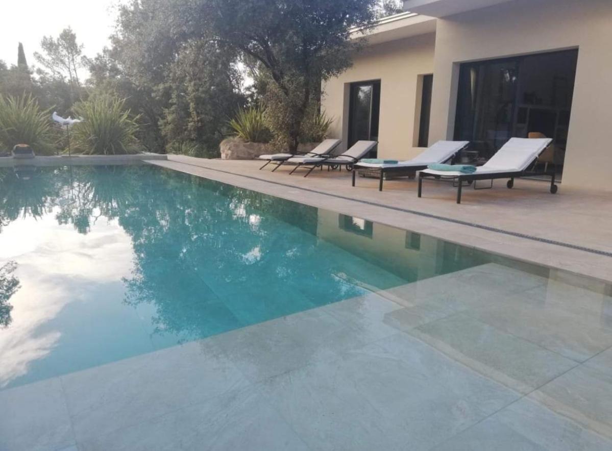 La Villa Kalliste Vacquières Dış mekan fotoğraf