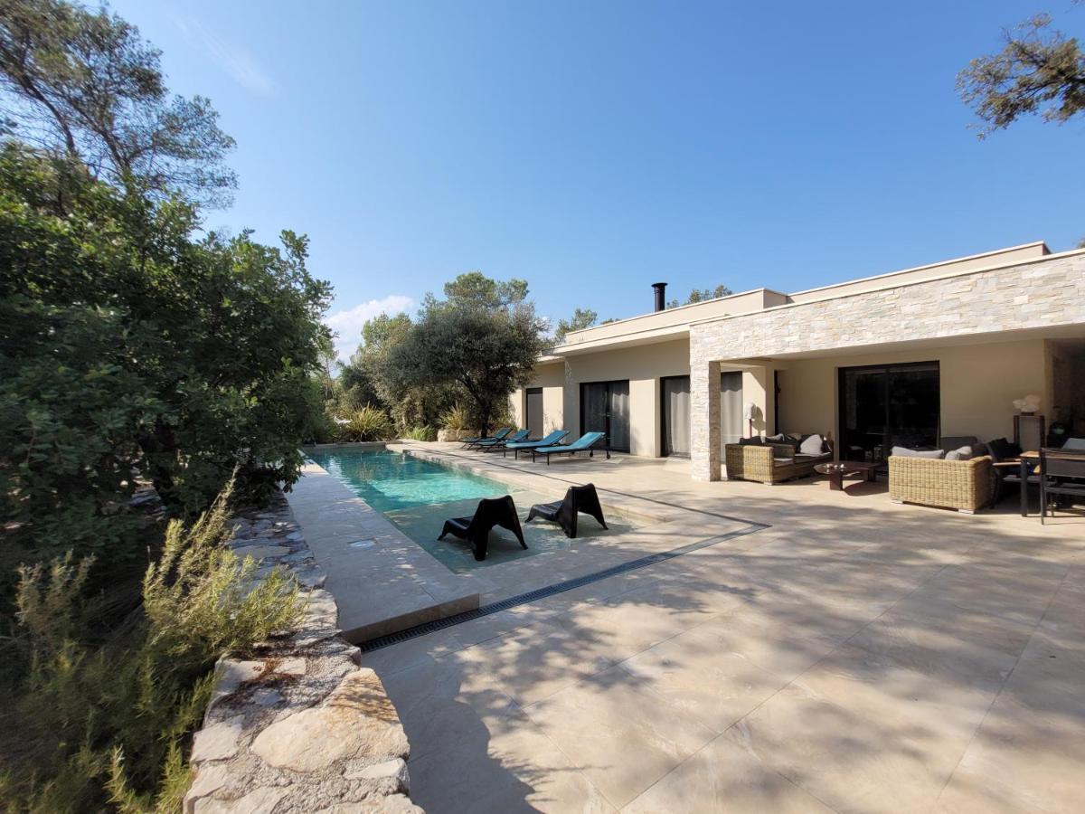 La Villa Kalliste Vacquières Dış mekan fotoğraf